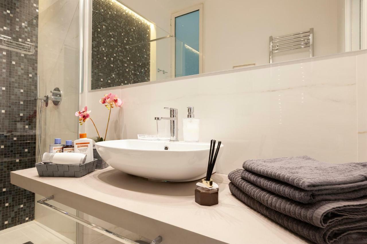 Via Dante Luxury Apartment