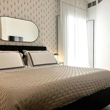 Via Dante Luxury Home Bari Esterno foto