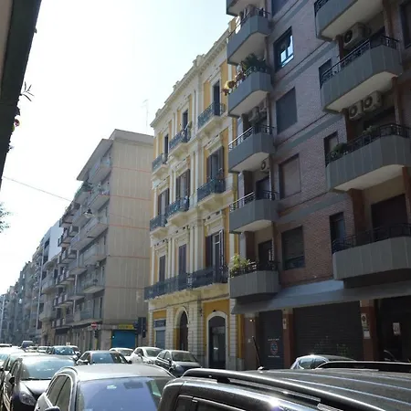 Via Dante Luxury Home Bari Esterno foto