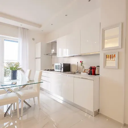 Via Dante Luxury Home Bari Esterno foto